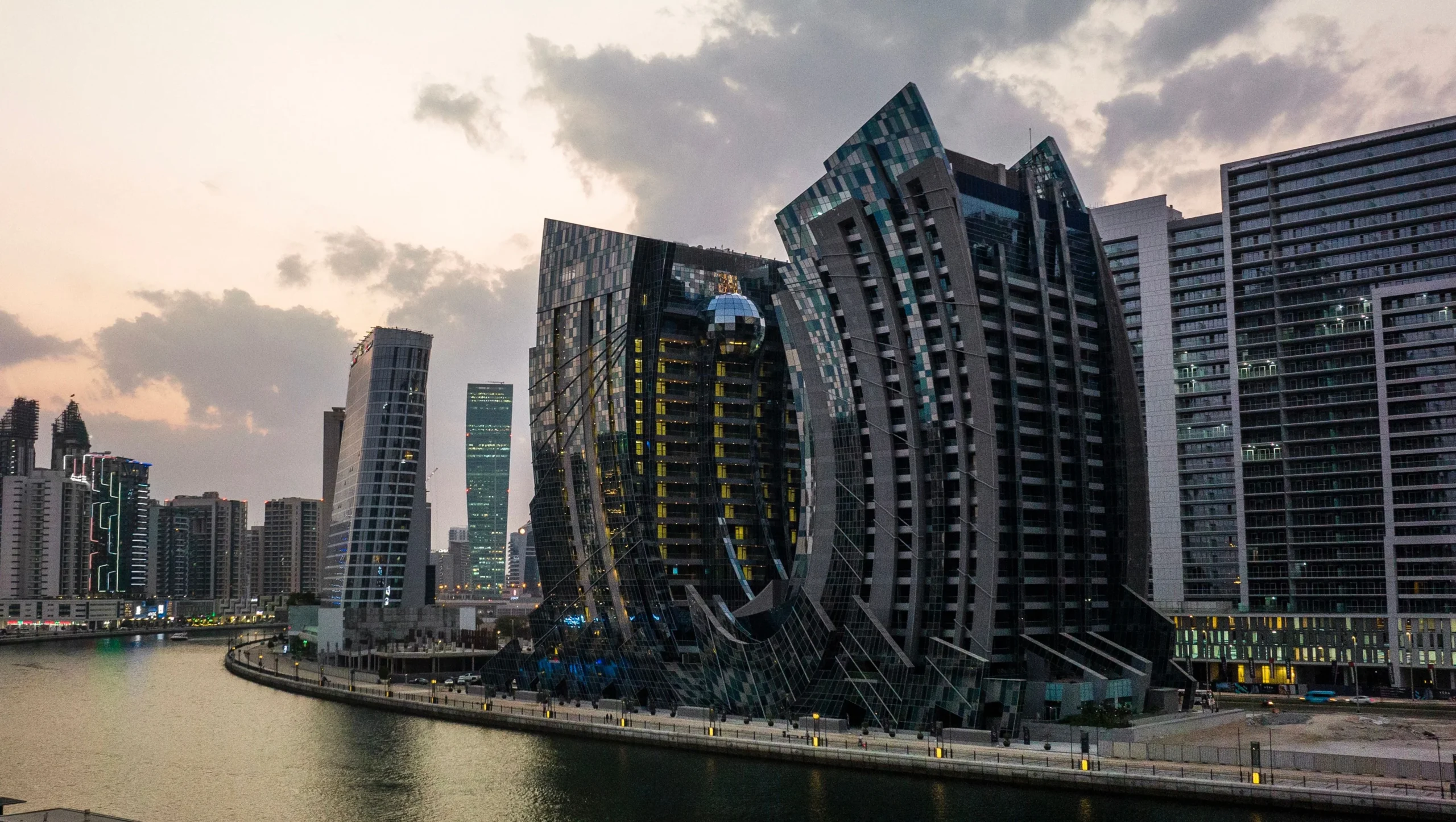 commercial real estate Dubai