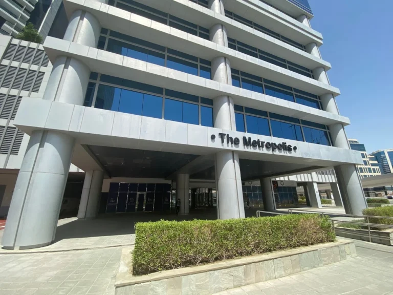 the metropolis tower business bay dubai​